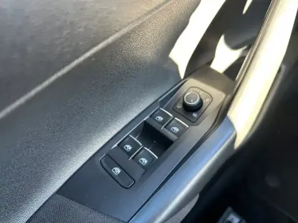 Photo 27 Volkswagen Polo  1.0 TSI 95 S&S DSG7