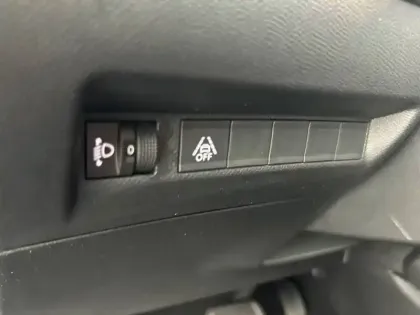 Photo 58 Peugeot 208 Gén. II Ph1 NG Active 5