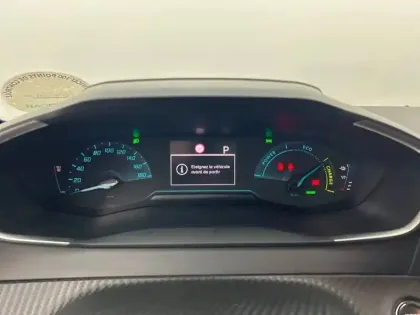 Photo 9 Peugeot 208  Electrique 50 kWh 136ch