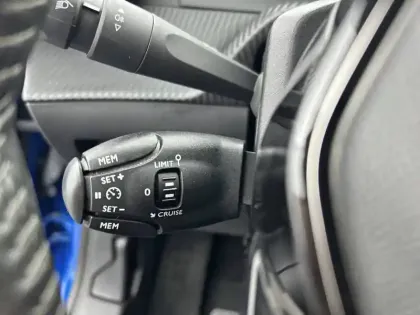 Photo 24 Peugeot 208  Electrique 50 kWh 136ch