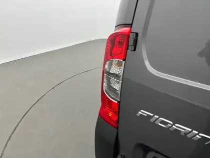 Photo 16 Fiat Fiorino  TOLE 1.3 16V MULTIJET 95