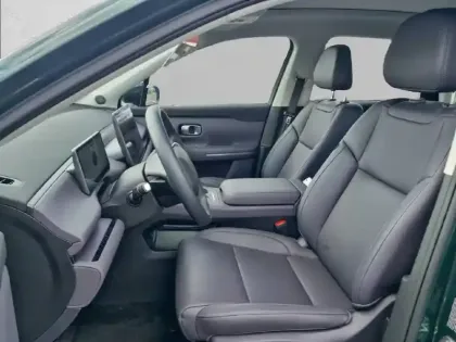 Photo 10 Leapmotor C10  BEV 69.9 kWh - 160 kW