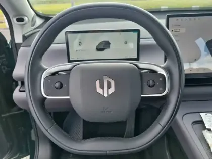 Photo 8 Leapmotor C10  BEV 69.9 kWh - 160 kW