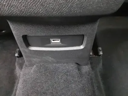 Photo 42 Citroën C4  Hybride 136 e-DCS6