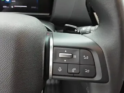 Photo 67 Citroën C4  Hybride 136 e-DCS6