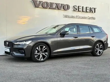 Photo Volvo V60 Ultra Style Dark