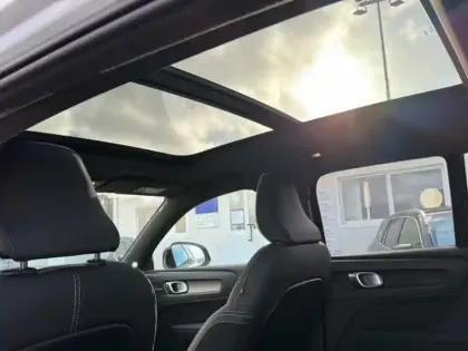 Photo 10 Volvo Xc40  B3 163 ch DCT7