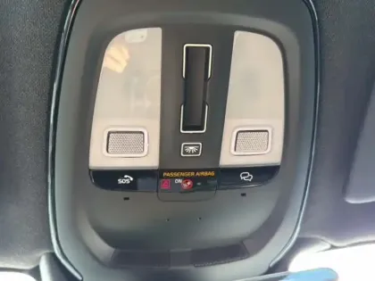 Photo 34 Volvo Xc40  B3 163 ch DCT7