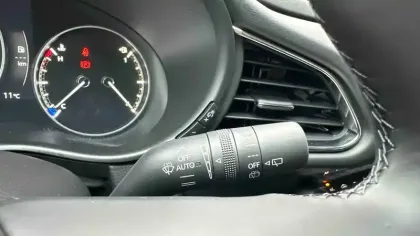 Photo 16 Mazda Cx-30  2.0L e-SKYACTIV X M Hybrid 186 ch 4x2 BVA6