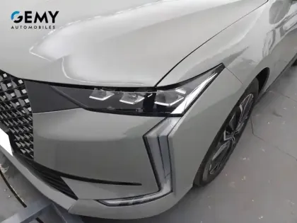 Photo 55 DS DS 4  Hybride E-Tense 225 EAT8