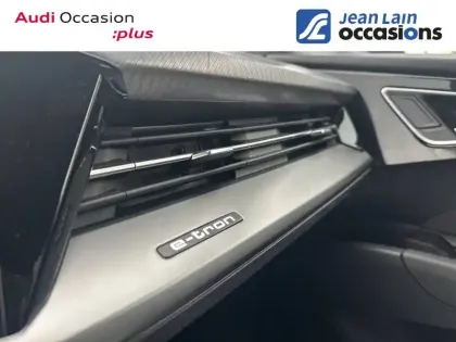 Photo 19 Audi Q4  e-tron 45 285 ch 82 kWh quattro