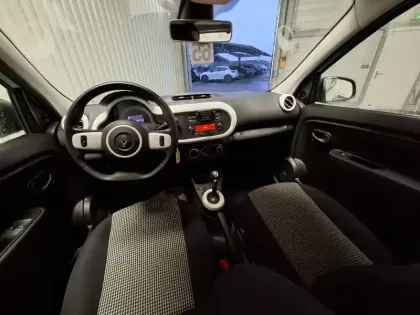 Photo 9 Renault Twingo  III E-Tech