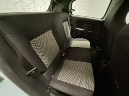 Photo 22 Renault Twingo  III E-Tech