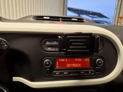 Photo 32 Renault Twingo  III E-Tech