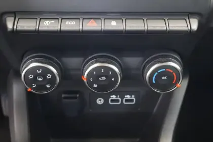 Photo 27 Renault Clio  Eco-G 100 ch GSR2