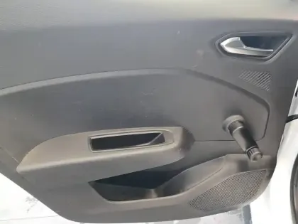 Photo 23 Renault Clio  Blue dCi 100 - 21N