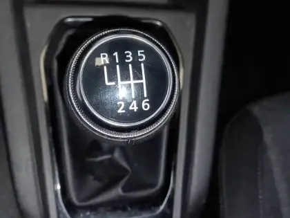 Photo 36 Renault Clio  Blue dCi 100 - 21N