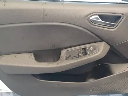 Photo 25 Renault Clio  Blue dCi 100 - 21N