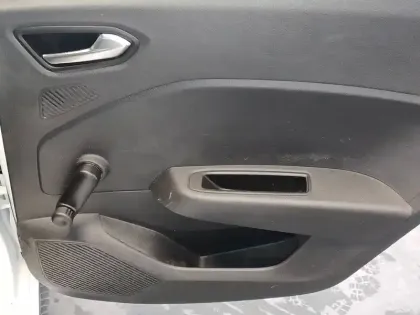 Photo 14 Renault Clio  Blue dCi 100 - 21N