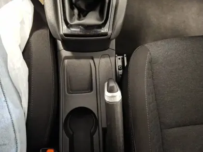 Photo 37 Renault Clio  TCe 90