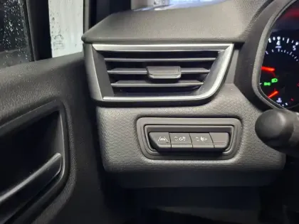 Photo 33 Renault Clio  TCe 90