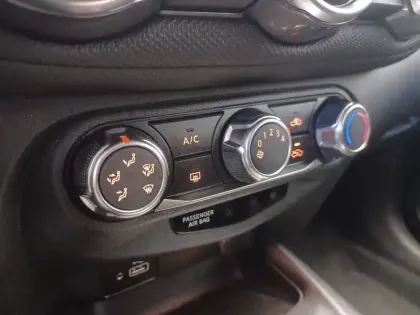 Photo 86 Nissan Juke  DIG-T 114