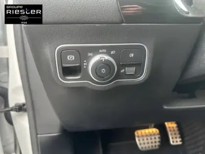 Photo 12 Mercedes GLA  250 e 8G-DCT