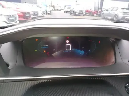 Photo 32 Peugeot 208  BlueHDi 100 S&S BVM6