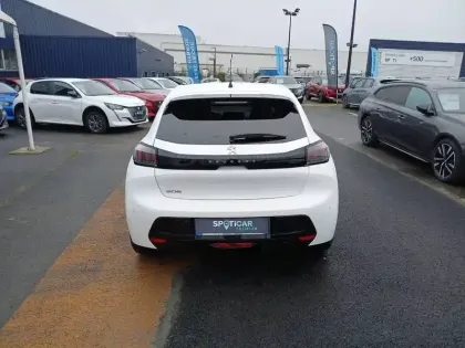 Photo 26 Peugeot 208  BlueHDi 100 S&S BVM6