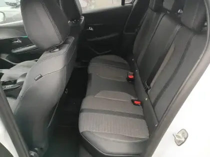 Photo 30 Peugeot 208  BlueHDi 100 S&S BVM6