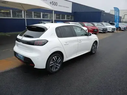 Photo 46 Peugeot 208  BlueHDi 100 S&S BVM6