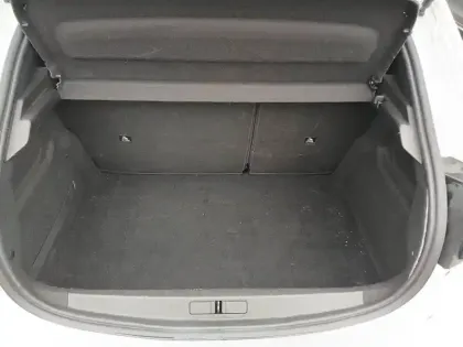 Photo 62 Peugeot 208  BlueHDi 100 S&S BVM6