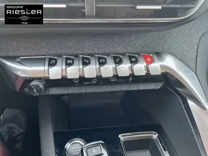 Photo 18 Peugeot 3008  BlueHDi 130ch S&S EAT8