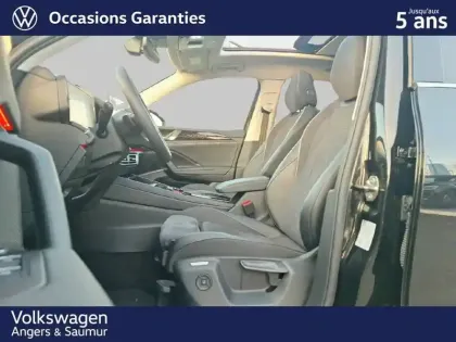 Photo 11 Volkswagen Tiguan  1.5 eTSI 150ch DSG7