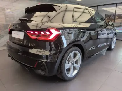 Photo 14 Audi A1  Sportback 30 TFSI 116 ch S tronic 7