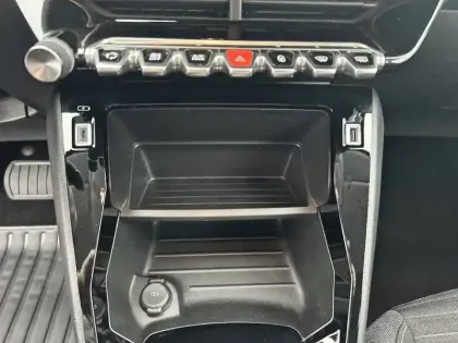 Photo 53 Peugeot 208 Gén. II Ph1 NG Style 5