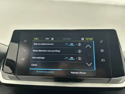 Photo 24 Peugeot 208  Electrique 50 kWh 136ch