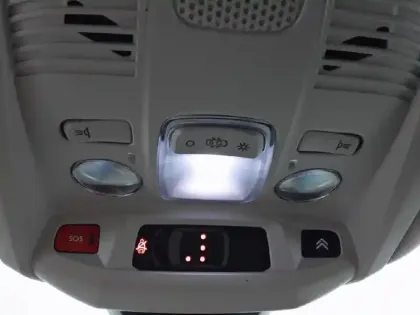 Photo 24 Citroën C5 aircross  Hybride Rechargeable 225 S&S e-EAT8