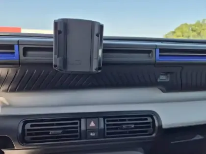 Photo 17 Citroën C3 e- 113 ch Automatique