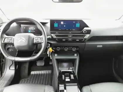 Photo 7 Citroën C4 e- 136 ch Automatique