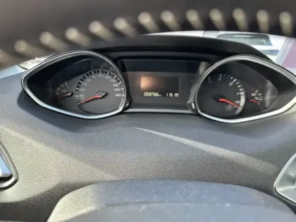 Photo 9 Peugeot 308  BlueHDi 100ch S&S BVM6