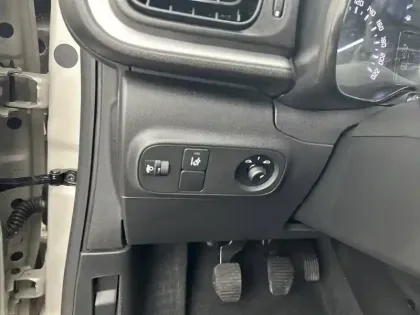 Photo 18 Citroën C3  PureTech 83 S&S BVM5