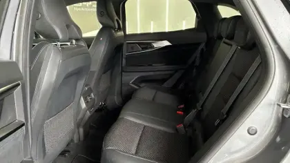 Photo 23 Renault Austral  E-Tech hybrid 200