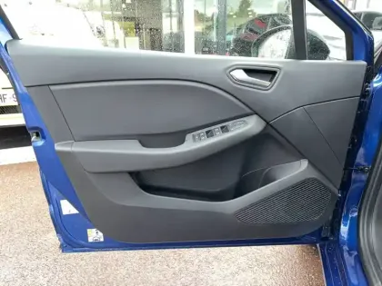 Photo 10 Renault Clio  Eco-G 100 ch GSR2