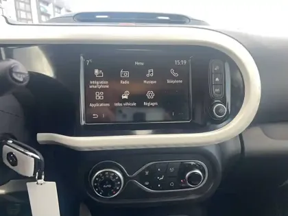 Photo 11 Renault Twingo  III SCe 65