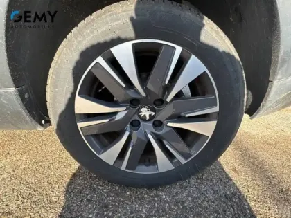 Photo 10 Peugeot 2008  PureTech 110ch S&S BVM6