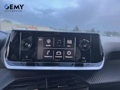 Photo 12 Peugeot 208  PureTech 75 S&S BVM5