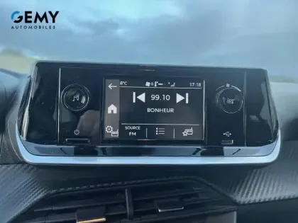 Photo 13 Peugeot 208  PureTech 75 S&S BVM5