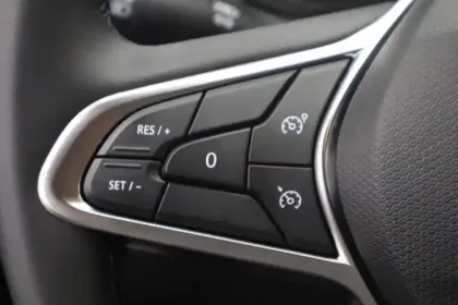 Photo 45 Renault Clio Gén. V (BJA) Ph2 Evolution 5