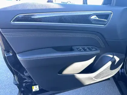 Photo 25 Renault Arkana  E-Tech hybride 145 - 22